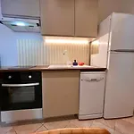 Roma Reva: Design Et Cinema Apartment