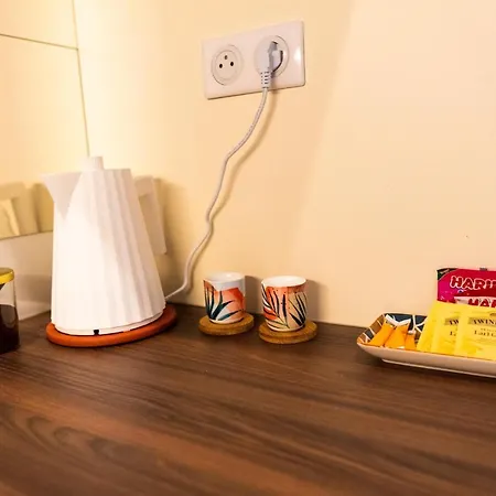 Roma Reva: Design Et Cinema アパート