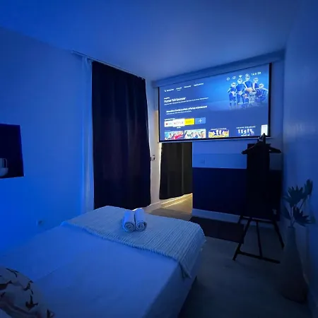 Roma Reva: Design Et Cinema Apartmán *