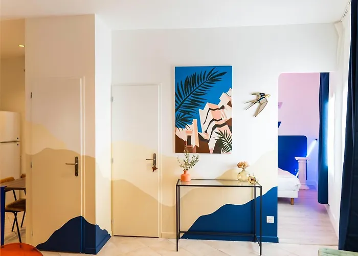Roma Reva: Design Et Cinema Appartement Nîmes